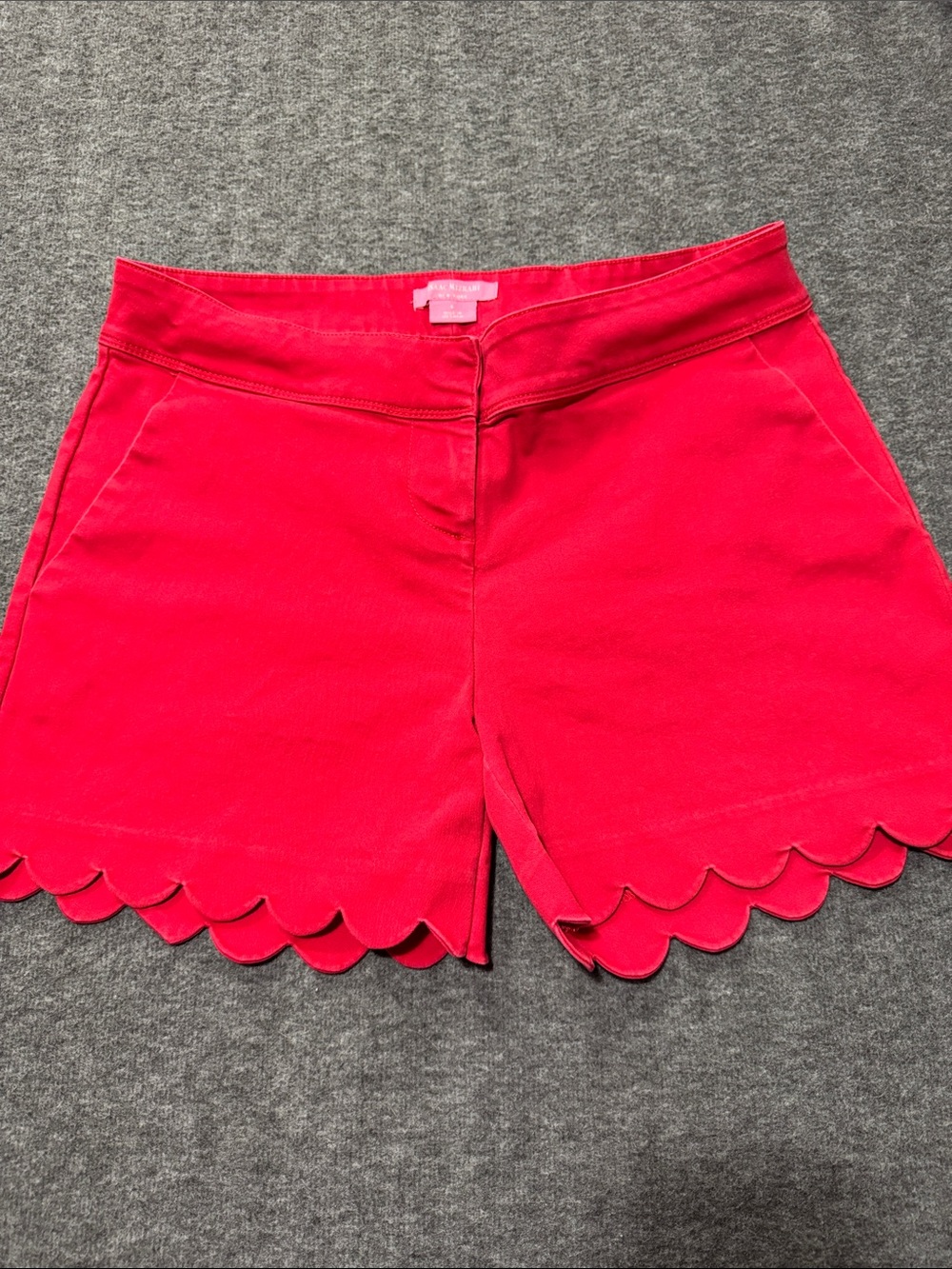Isaac Mizrahi Red Scallop-Hem Bermuda Shorts